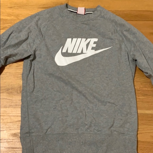 Nike crew neck - Picture 1 of 3